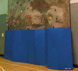 climbing wall floor pads