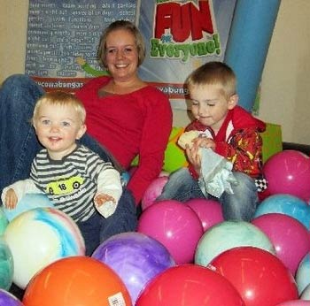 Cowabungas Owner Kelly with Kids Cowabungas Owner Kelly with Kids